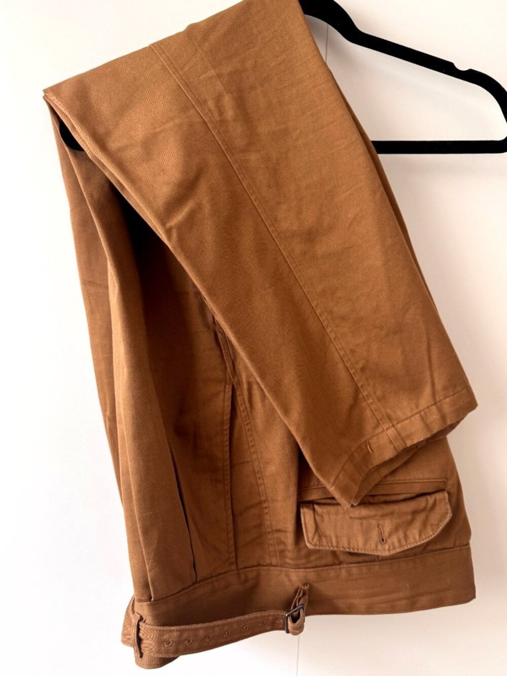 Todd Snyder Italian Cotton Ghurka Trouser in Khaki - Picture 4 of 6